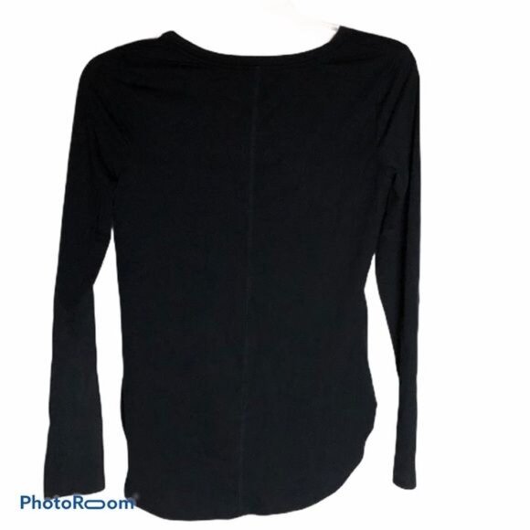 joe fresh black long sleeve graphic shirt stay fierce and strong high low size k - Picture 2 of 7